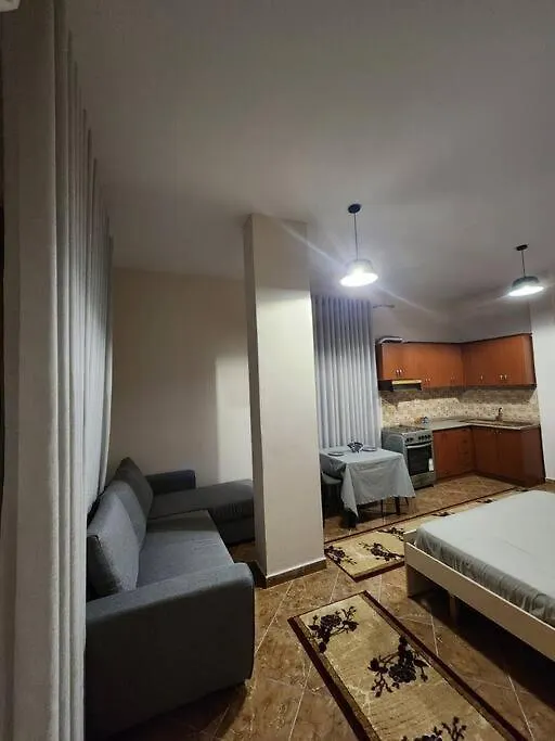 Apartment Cozy Appartment In Tirana