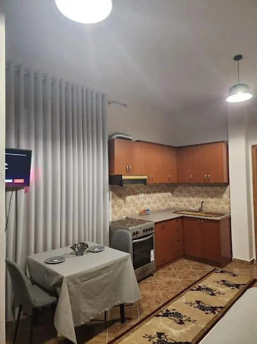 Cozy Appartment In Tirana Apartament